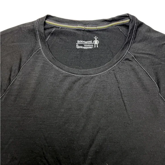 Smartwool Merino Wool Base Layer Top XL Black Long Sleeve EUC - Picture 2 of 7